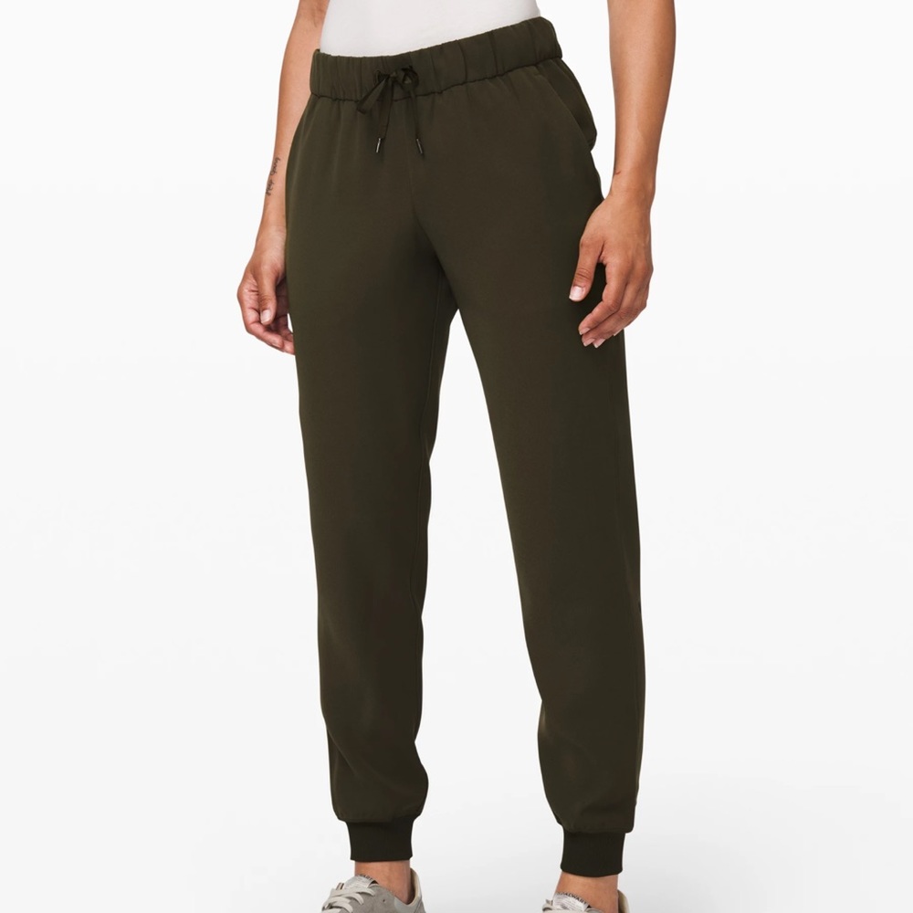 Lululemon Joggers (On the Fly joggers)